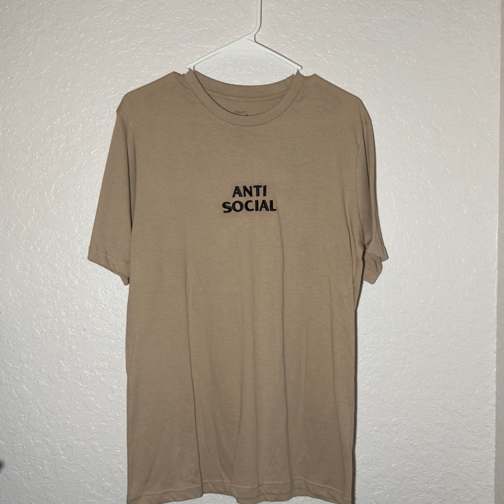 Antisocial - T-shirt